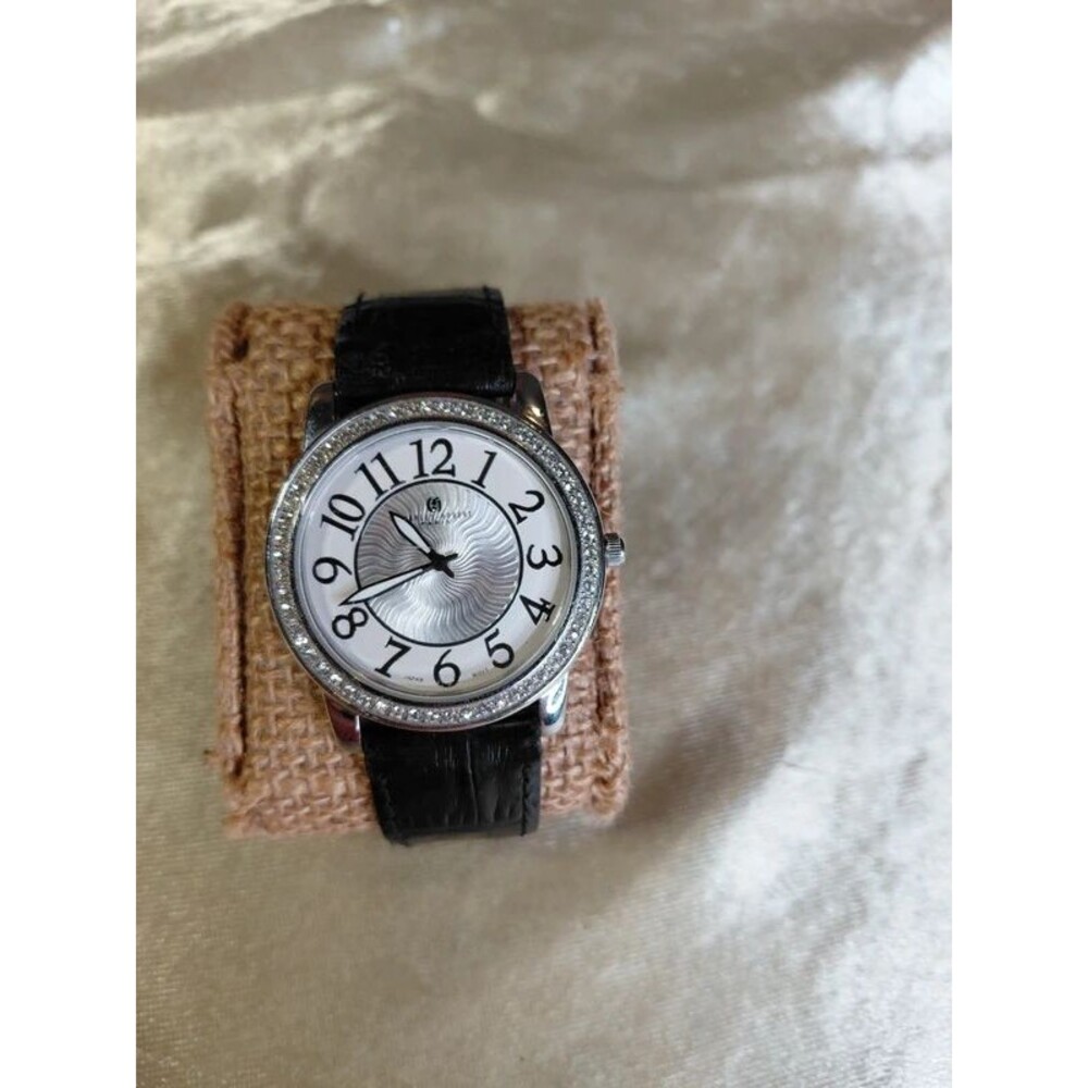 Men's Charles Hubert